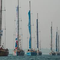 再赴山海、走向深蓝！2025-26克利伯环球帆船赛从青岛起航！